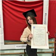 studentessa universitaria, diplomata in ragioneria